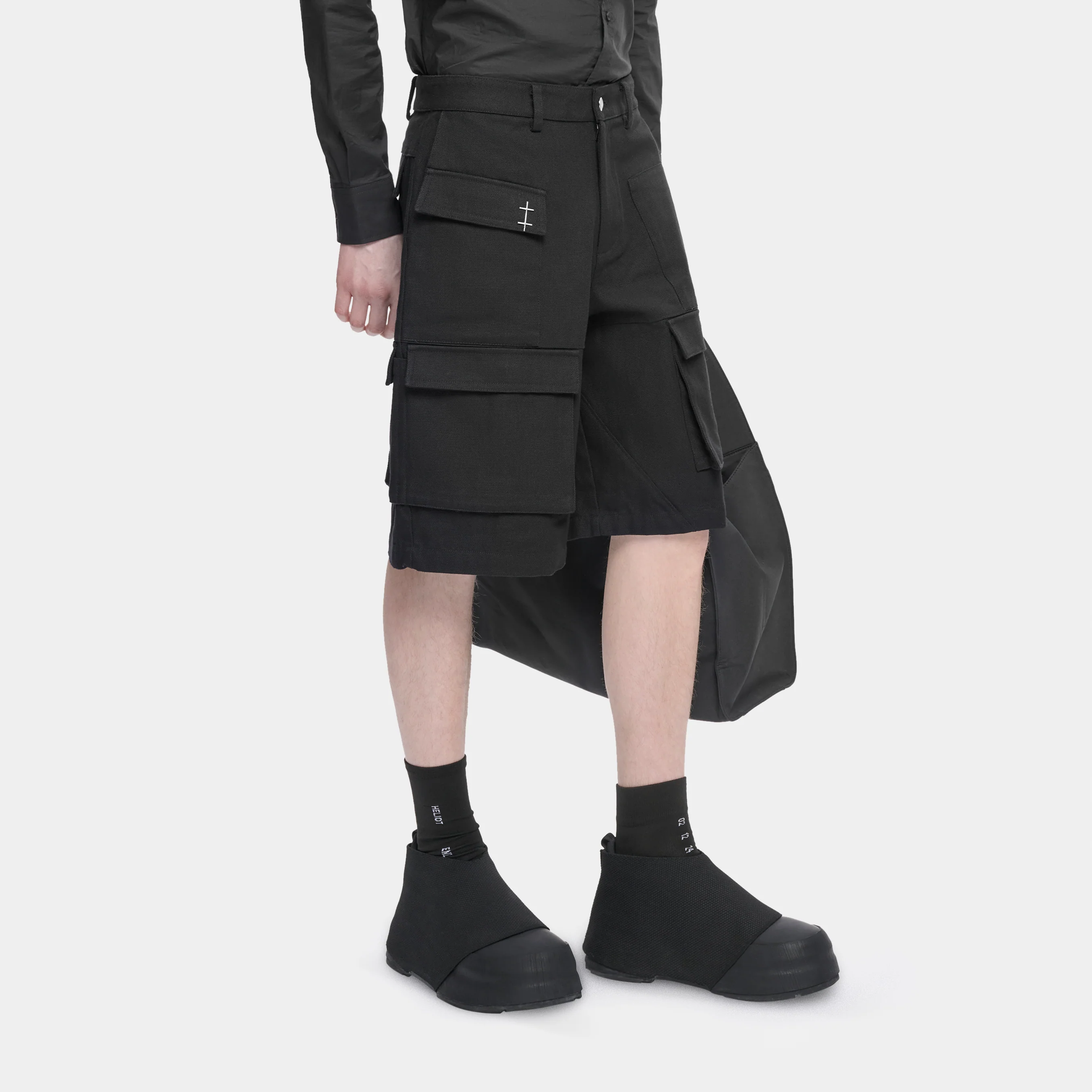 CELLULAE CARGO SHORTS - Image 5
