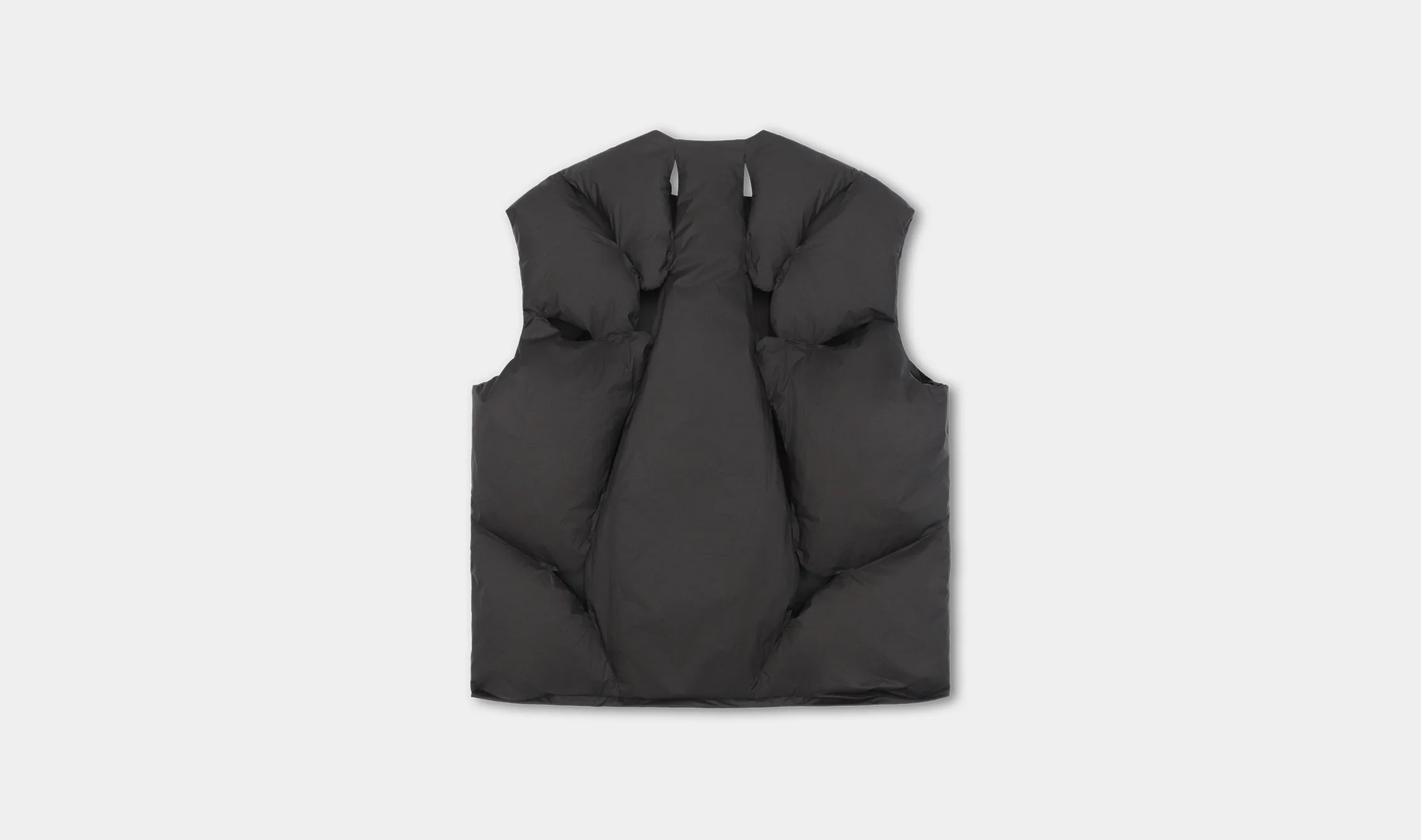 SOLSTICE PADDED VEST - Image 11