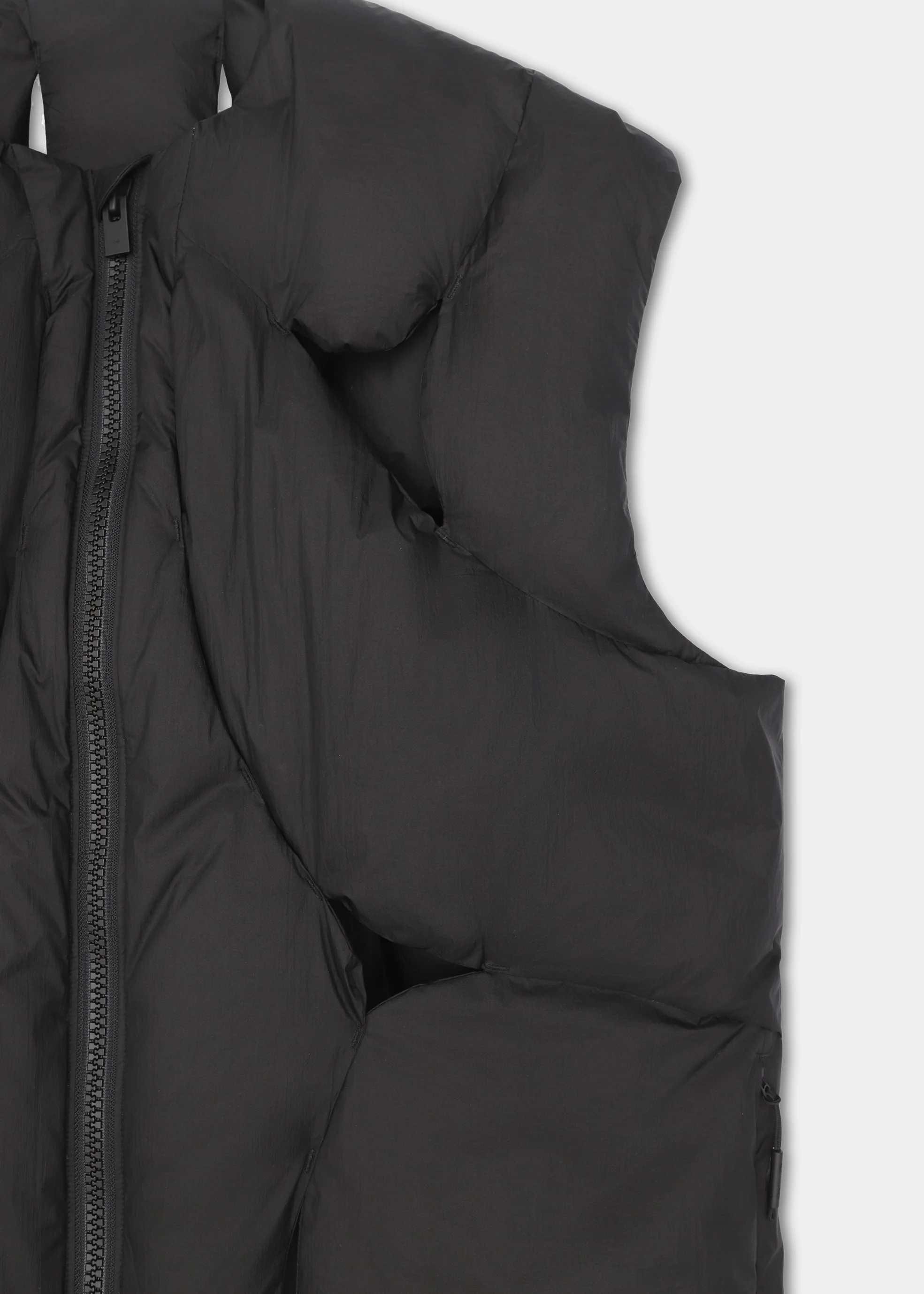 SOLSTICE PADDED VEST - Image 13