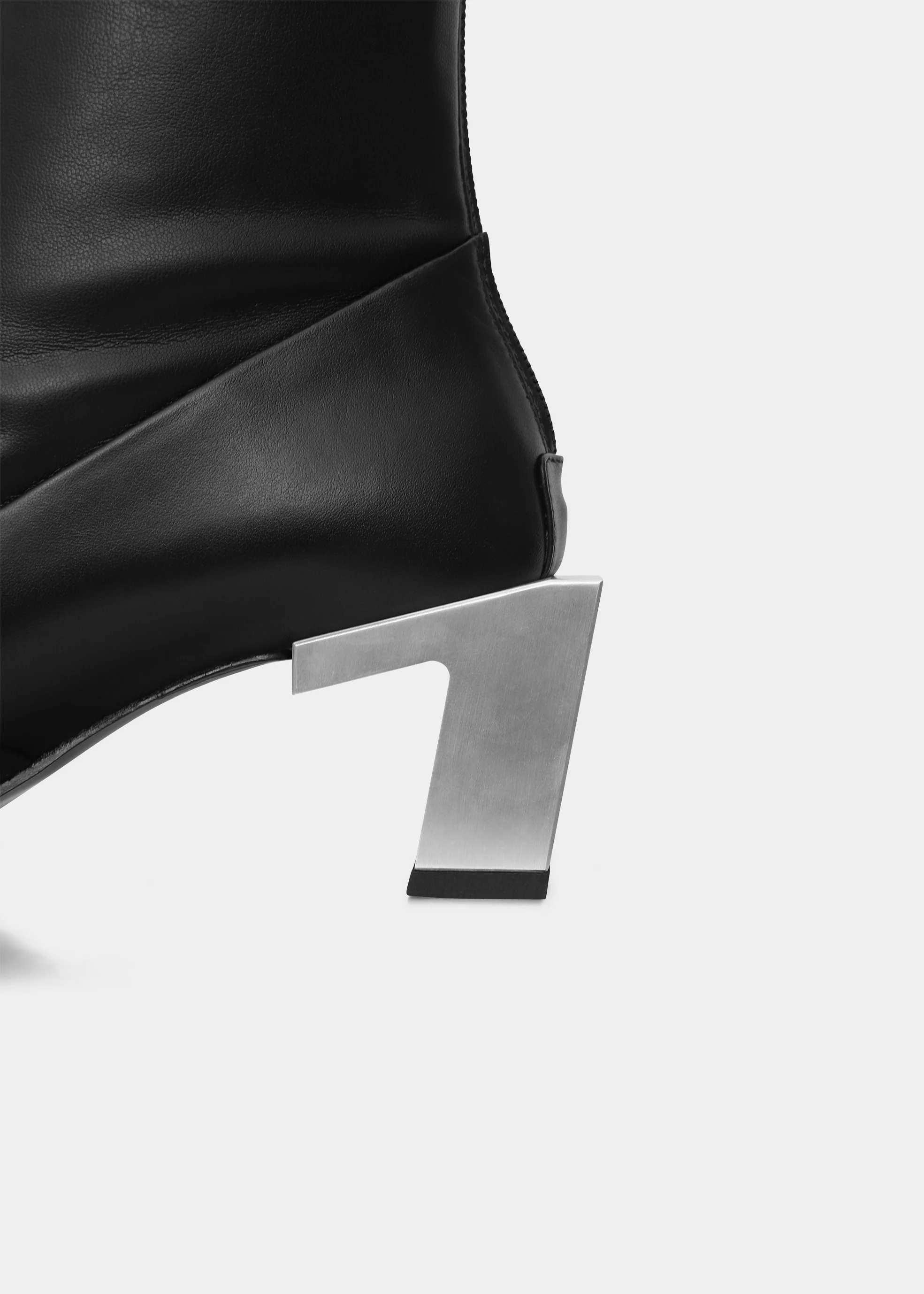 ANKLE-HIGH BOOTS - Image 12